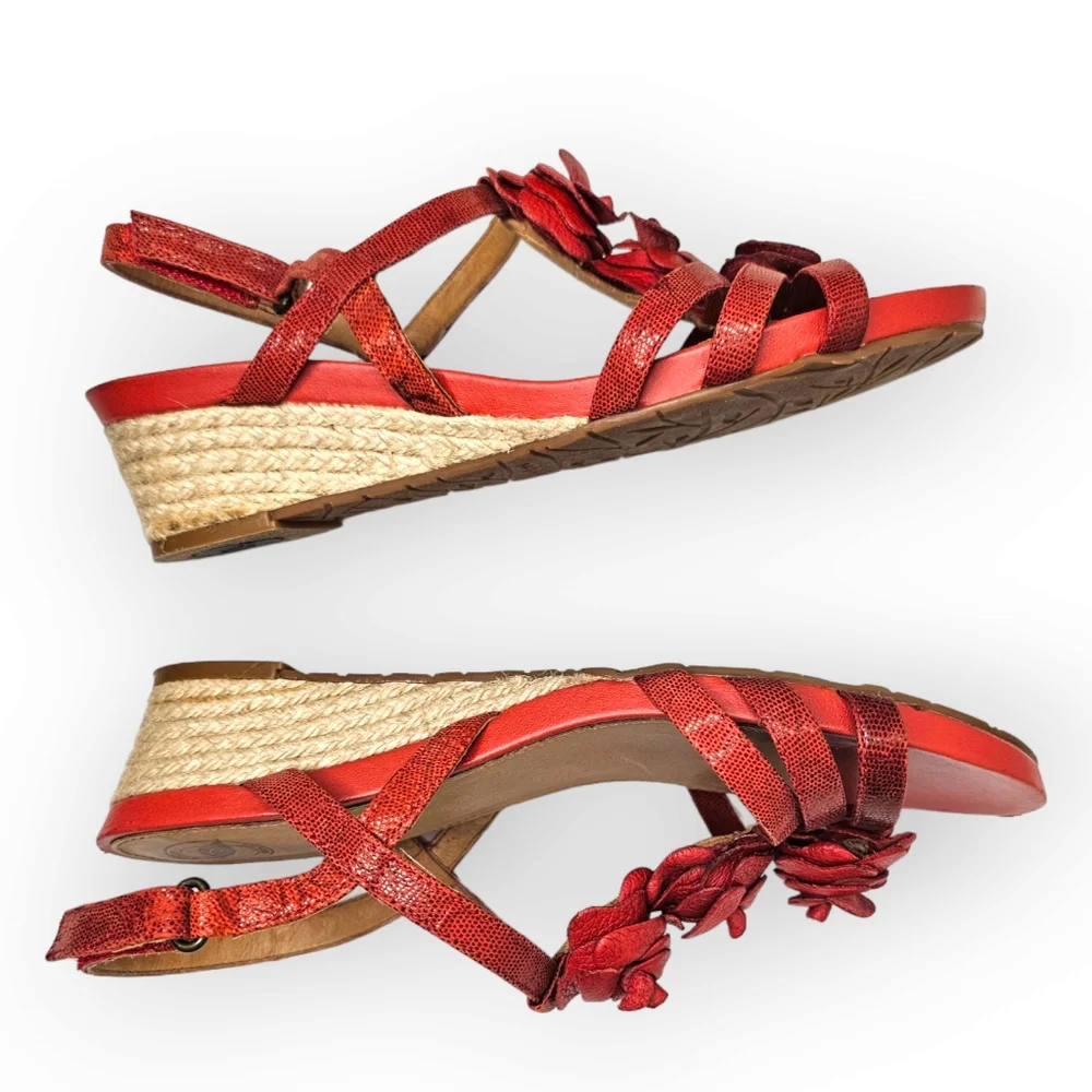 Nurture Red Leather Espadrille Wedge Sandal With Floral Accents Size 11 M